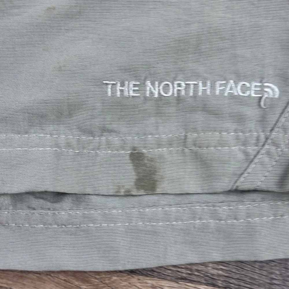 The North Face Beige Belted Nylon Trail Hiking/Swim Lined Shorts Men's Size: XL